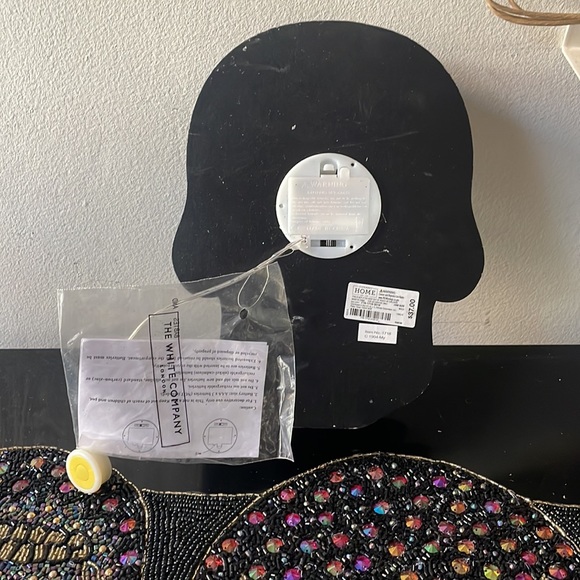 Day of the Dead glitter skull - Picture 2 of 3